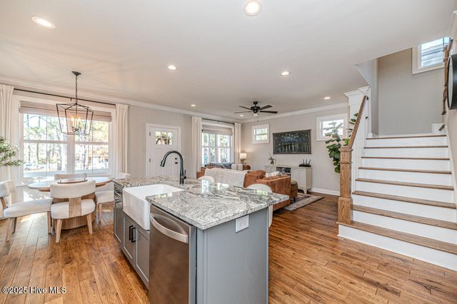 705 N Leak Street, Southern Pines, NC 28387