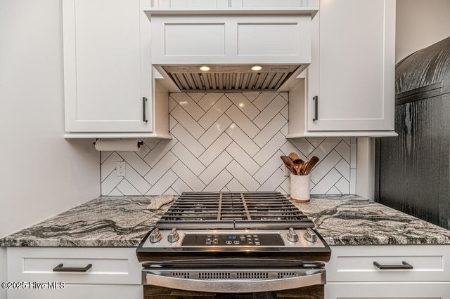 705 N Leak Street, Southern Pines, NC 28387