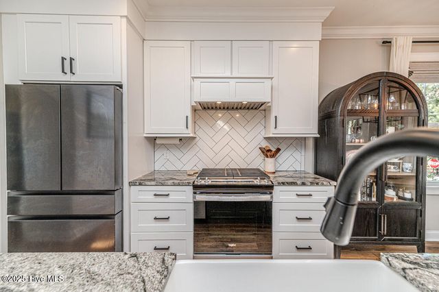 705 N Leak Street, Southern Pines, NC 28387