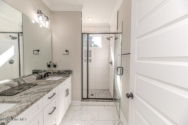 705 N Leak Street, Southern Pines, NC 28387