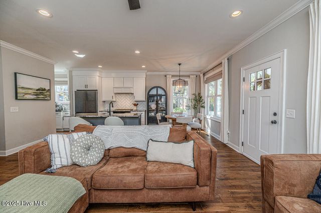 705 N Leak Street, Southern Pines, NC 28387