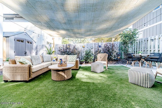 705 N Leak Street, Southern Pines, NC 28387