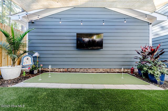 705 N Leak Street, Southern Pines, NC 28387