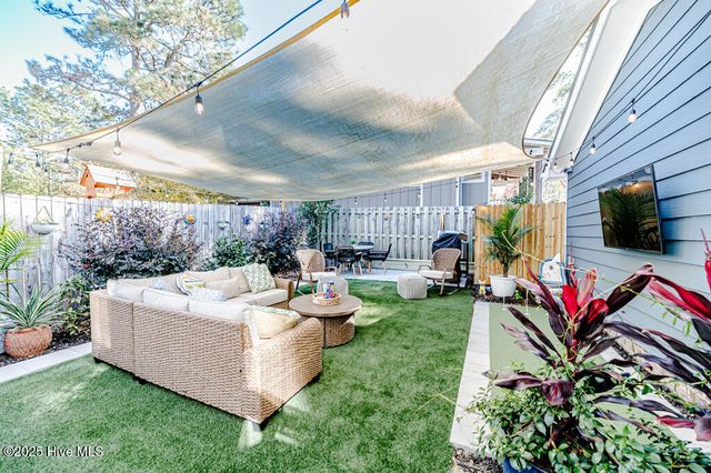 705 N Leak Street, Southern Pines, NC 28387