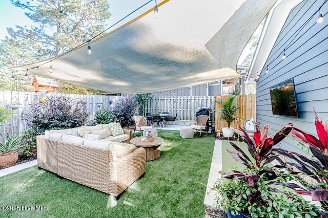 705 N Leak Street, Southern Pines, NC 28387