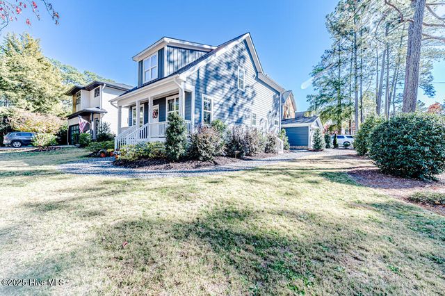 705 N Leak Street, Southern Pines, NC 28387