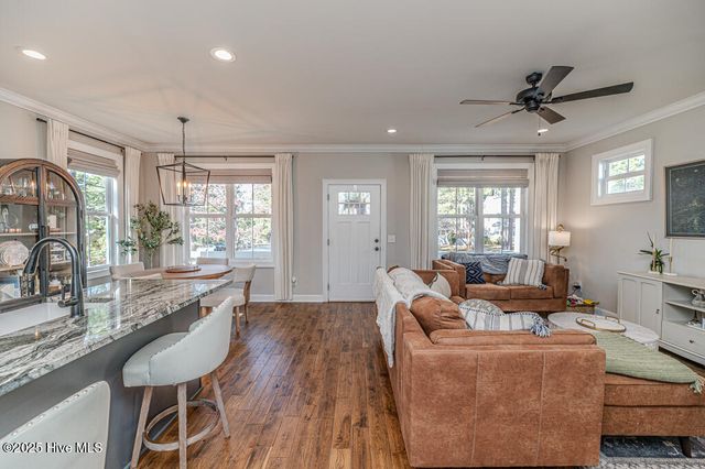 705 N Leak Street, Southern Pines, NC 28387