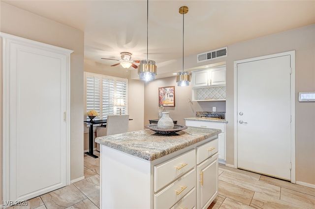 7808 Bluewater Drive, Las Vegas, NV 89128