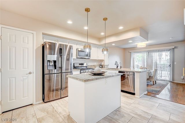 7808 Bluewater Drive, Las Vegas, NV 89128