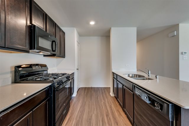 305 Falling Star Drive, Fort Worth, TX 76052