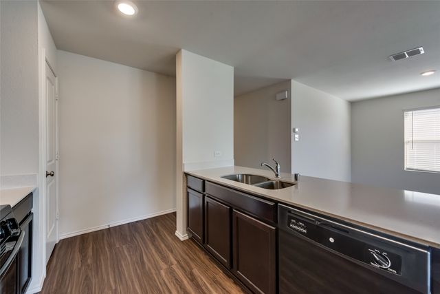 305 Falling Star Drive, Fort Worth, TX 76052