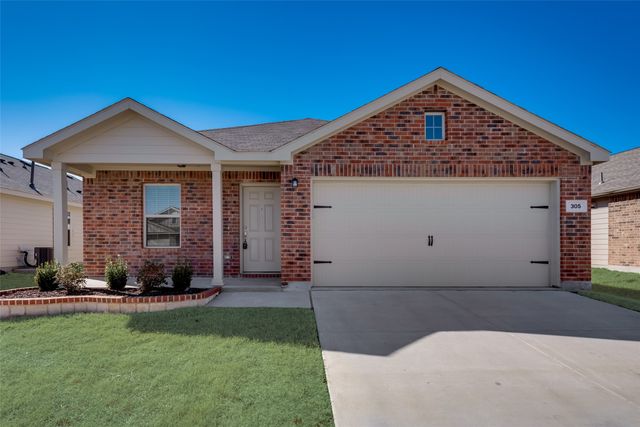 305 Falling Star Drive, Fort Worth, TX 76052
