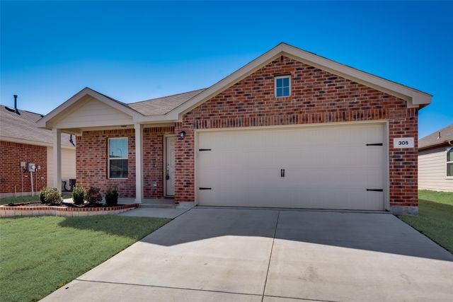 305 Falling Star Drive, Fort Worth, TX 76052