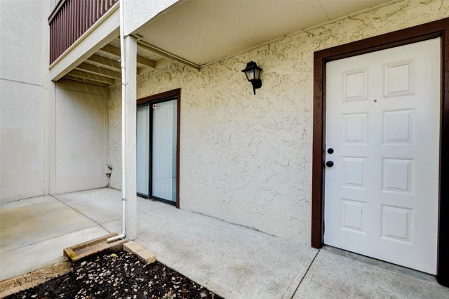 3915 Tanglewilde Street 3915, Houston, TX 77063