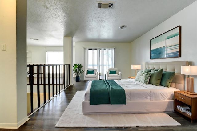 3915 Tanglewilde Street 3915, Houston, TX 77063