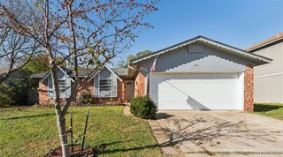 330 S 164th East Place, Tulsa, OK 74108