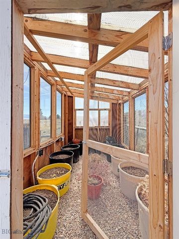 355 Meriwether Lane, Dillon, MT 59725