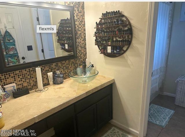 382 NAUGATUCK Drive, Jacksonville, FL 32225