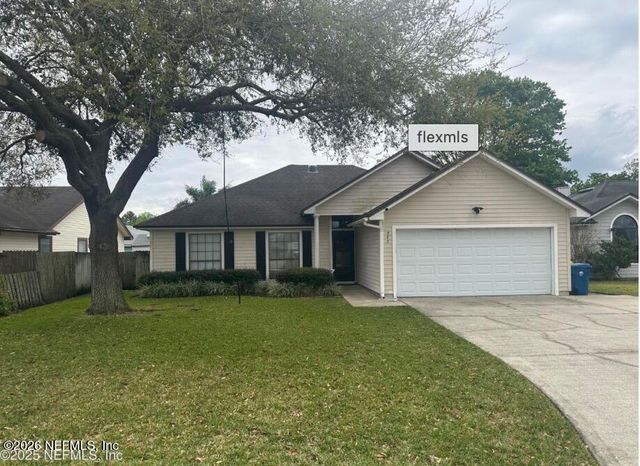 382 NAUGATUCK Drive, Jacksonville, FL 32225