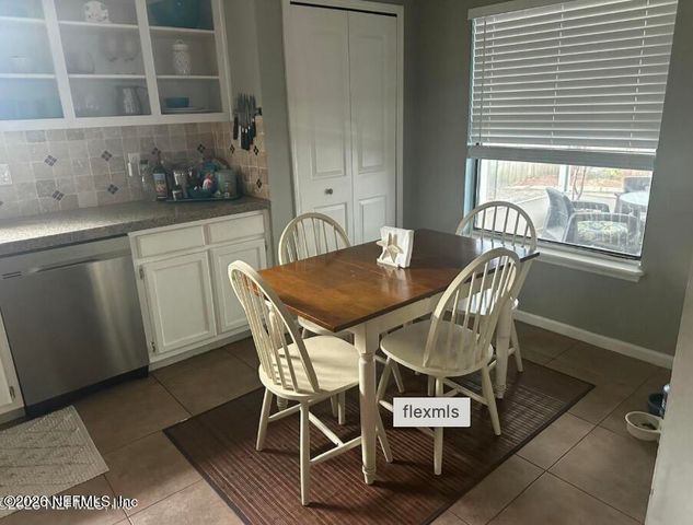 382 NAUGATUCK Drive, Jacksonville, FL 32225