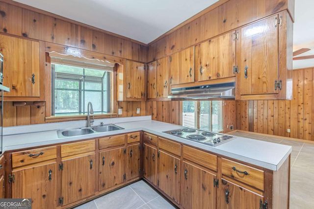 3483 Scenic Drive, East Point, GA 30344