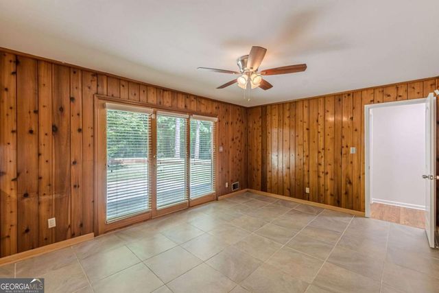 3483 Scenic Drive, East Point, GA 30344