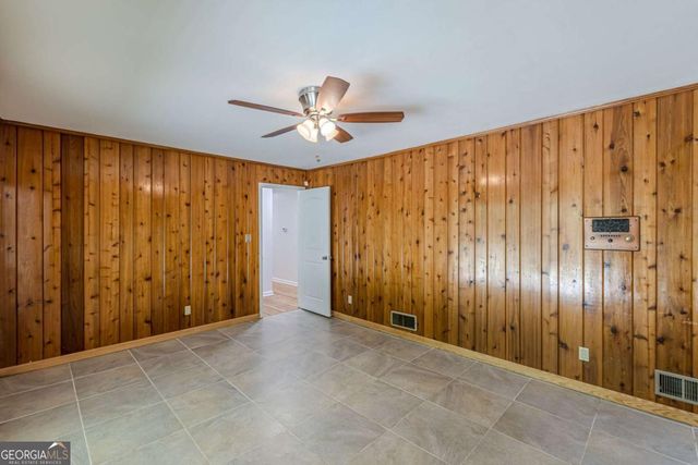 3483 Scenic Drive, East Point, GA 30344