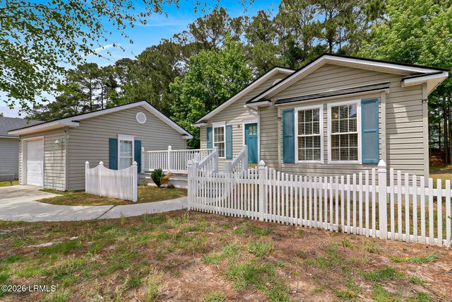 11 Sparpole Lane, Bluffton, SC 29910