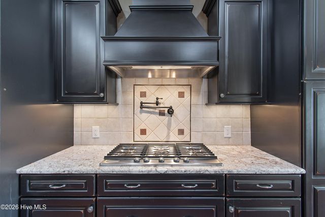 3377 St James Drive, Southport, NC 28461