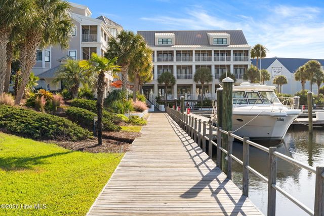 3377 St James Drive, Southport, NC 28461