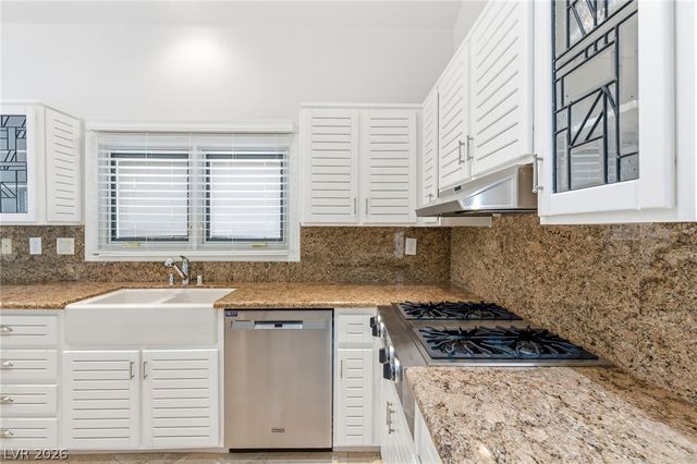 7943 Harbour Towne Avenue, Las Vegas, NV 89113