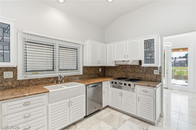 7943 Harbour Towne Avenue, Las Vegas, NV 89113