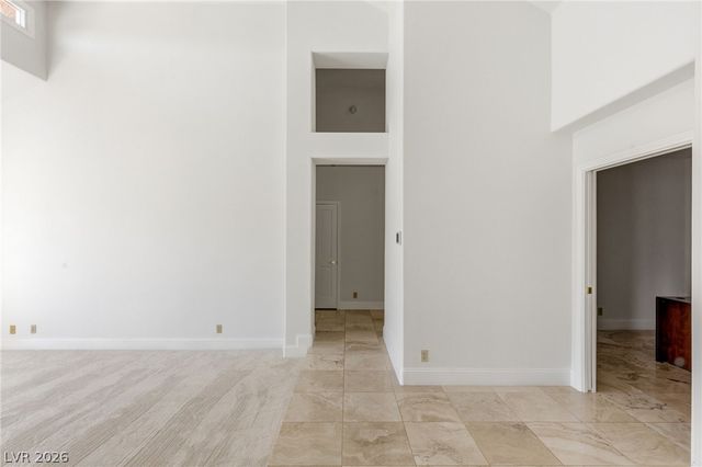 7943 Harbour Towne Avenue, Las Vegas, NV 89113