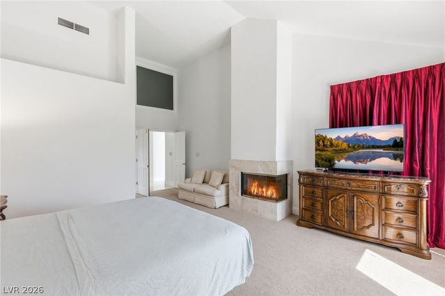 7943 Harbour Towne Avenue, Las Vegas, NV 89113