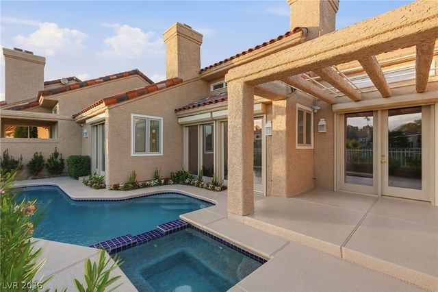 7943 Harbour Towne Avenue, Las Vegas, NV 89113