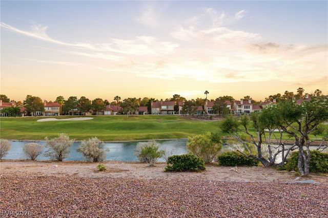 7943 Harbour Towne Avenue, Las Vegas, NV 89113