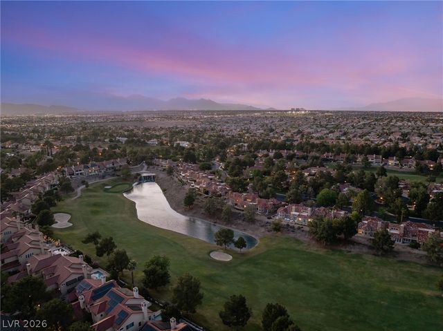 7943 Harbour Towne Avenue, Las Vegas, NV 89113