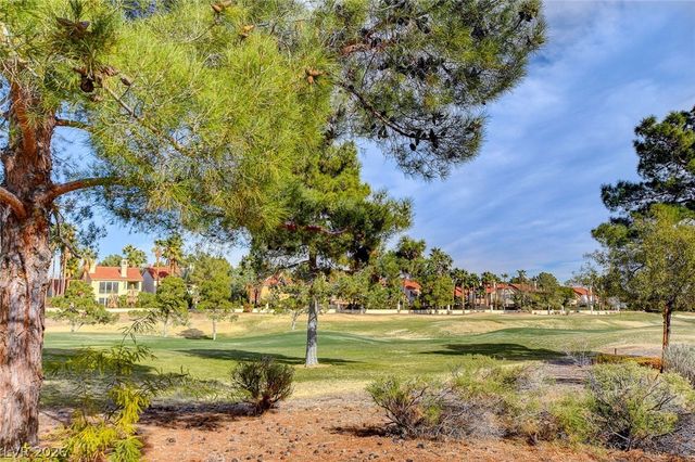 7943 Harbour Towne Avenue, Las Vegas, NV 89113
