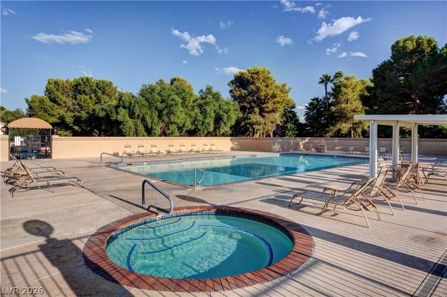 7943 Harbour Towne Avenue, Las Vegas, NV 89113