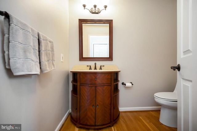 110 LEE CIR, Locust Grove, VA 22508