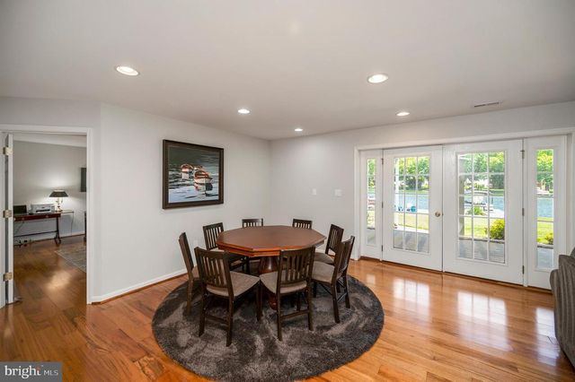 110 LEE CIR, Locust Grove, VA 22508
