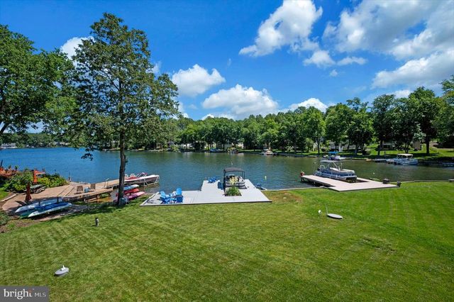 110 LEE CIR, Locust Grove, VA 22508