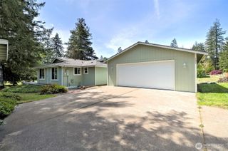 131 N Fairway Drive W, Hoodsport, WA 98548