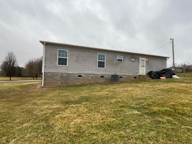 82 Coffee Tree Lane, Somerset, KY 42503