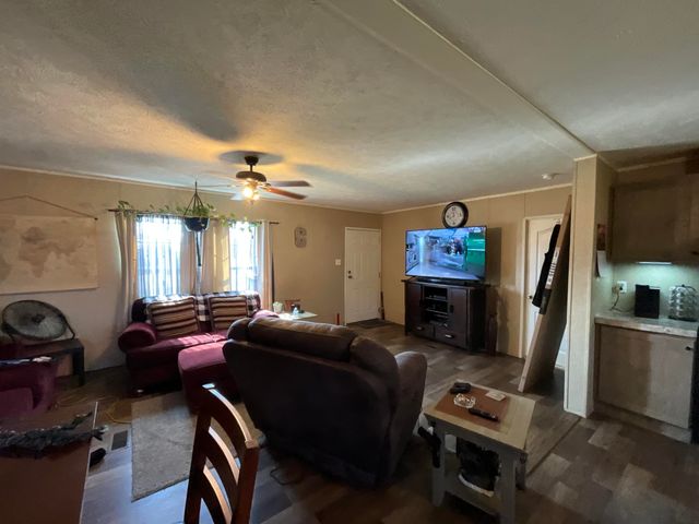 82 Coffee Tree Lane, Somerset, KY 42503