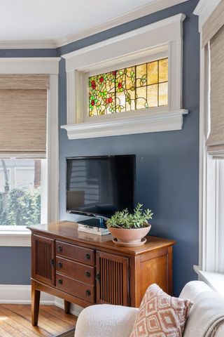 3630 Edwards, Cincinnati, OH 45208