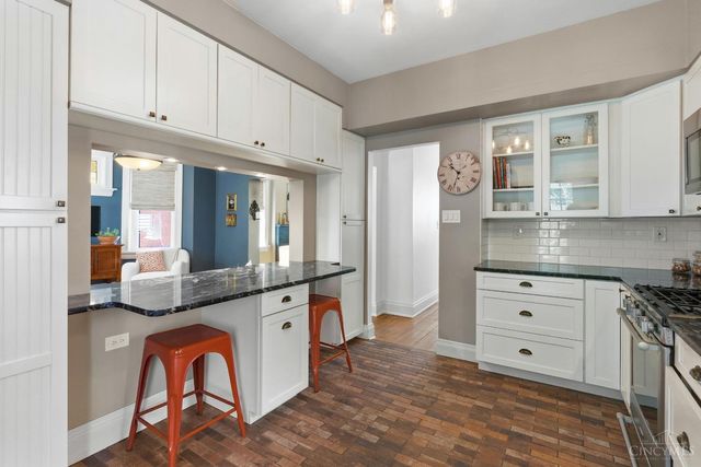 3630 Edwards, Cincinnati, OH 45208