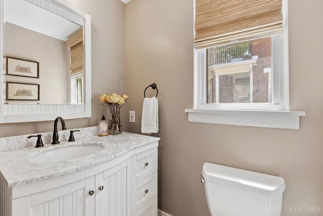 3630 Edwards, Cincinnati, OH 45208