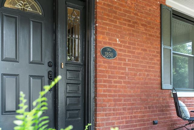 3630 Edwards, Cincinnati, OH 45208