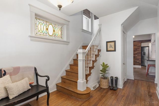 3630 Edwards, Cincinnati, OH 45208